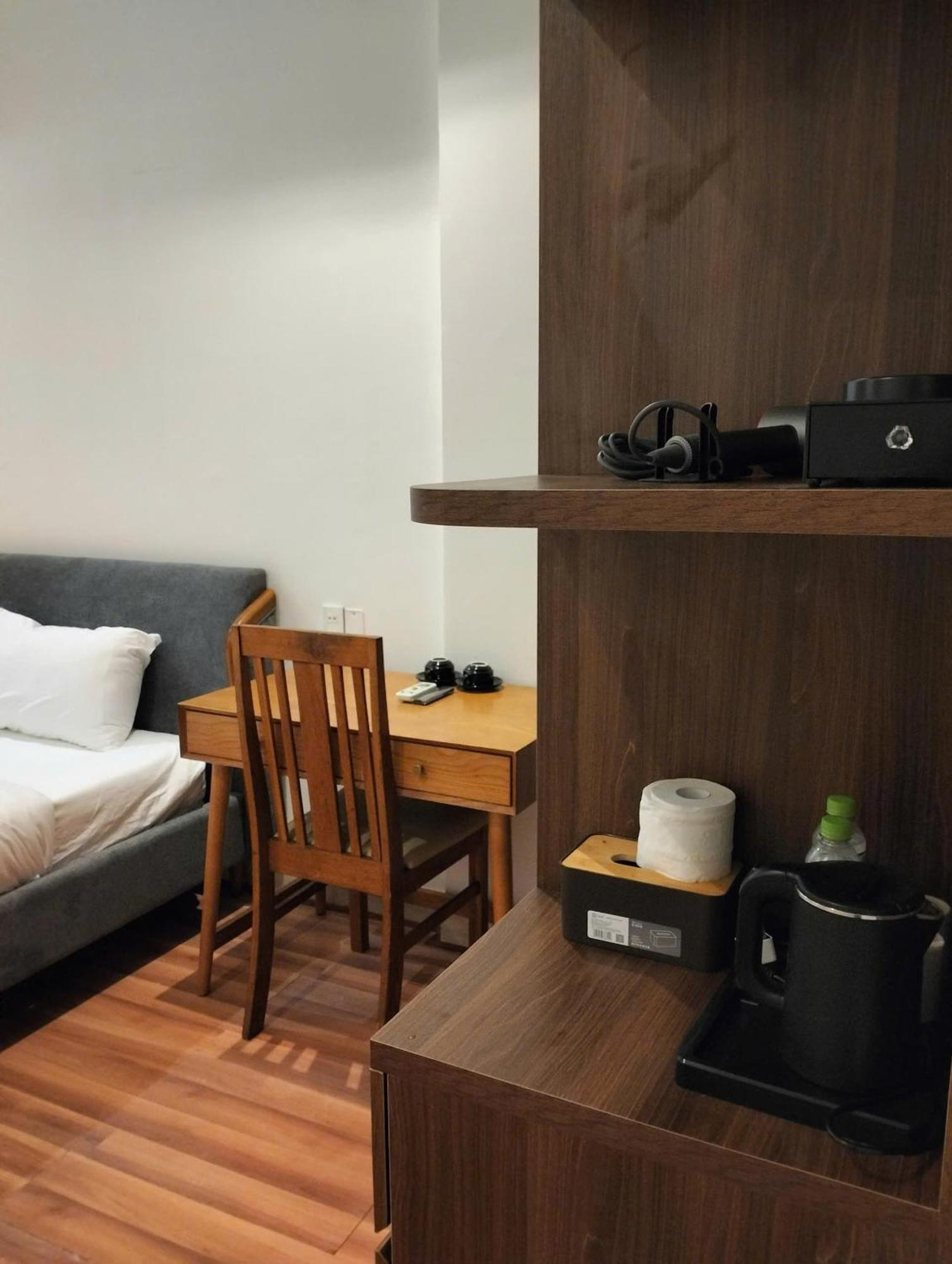 Bros Citihouse Khách sạn 2*