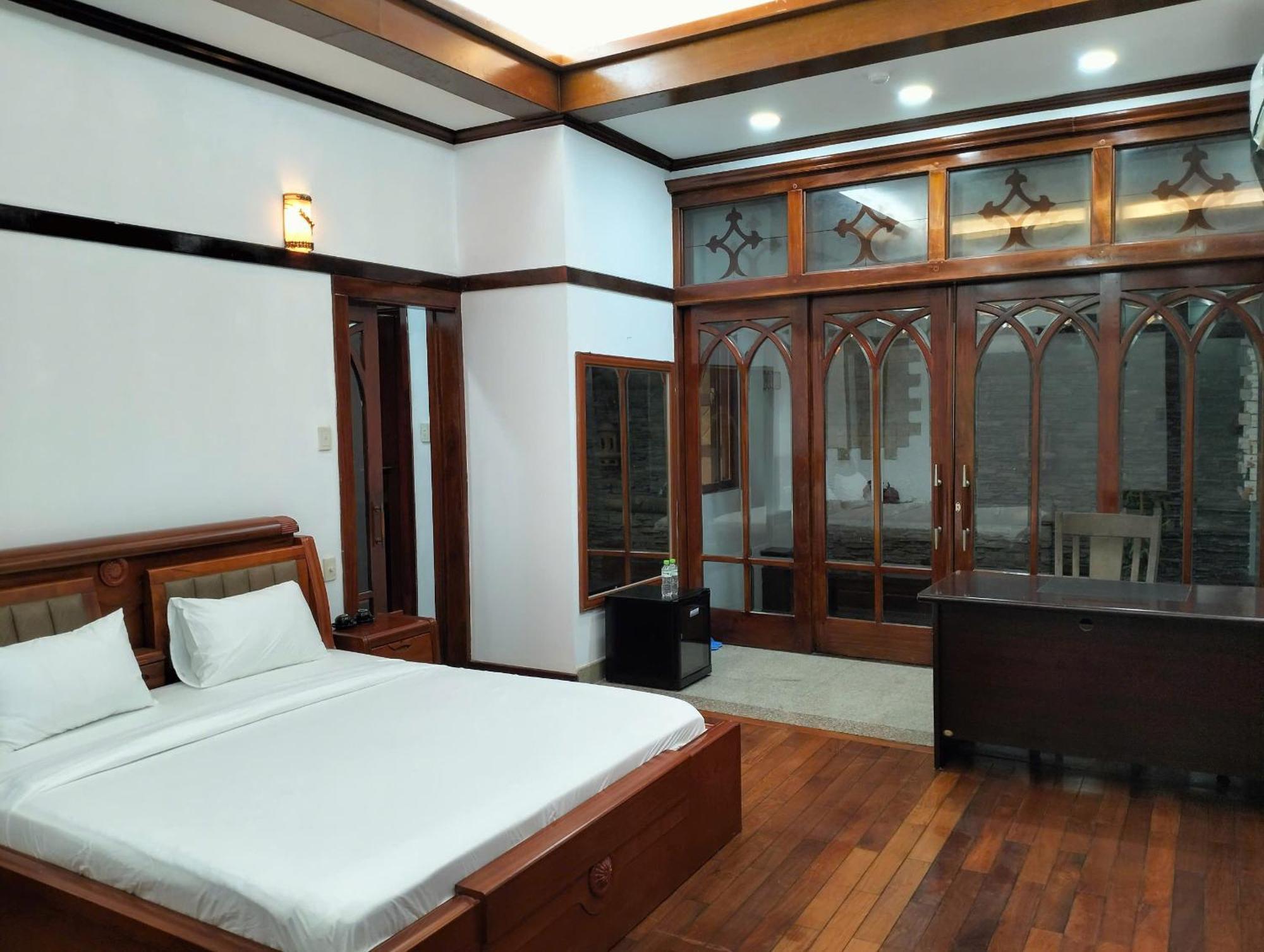 Bros Citihouse Khách sạn